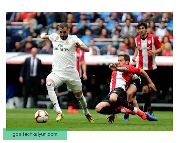 贝蒂斯战术解析：近期攻防体系与中场组织走势清晰